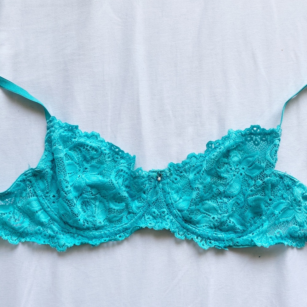 Blue bralette with tiny diamond detail